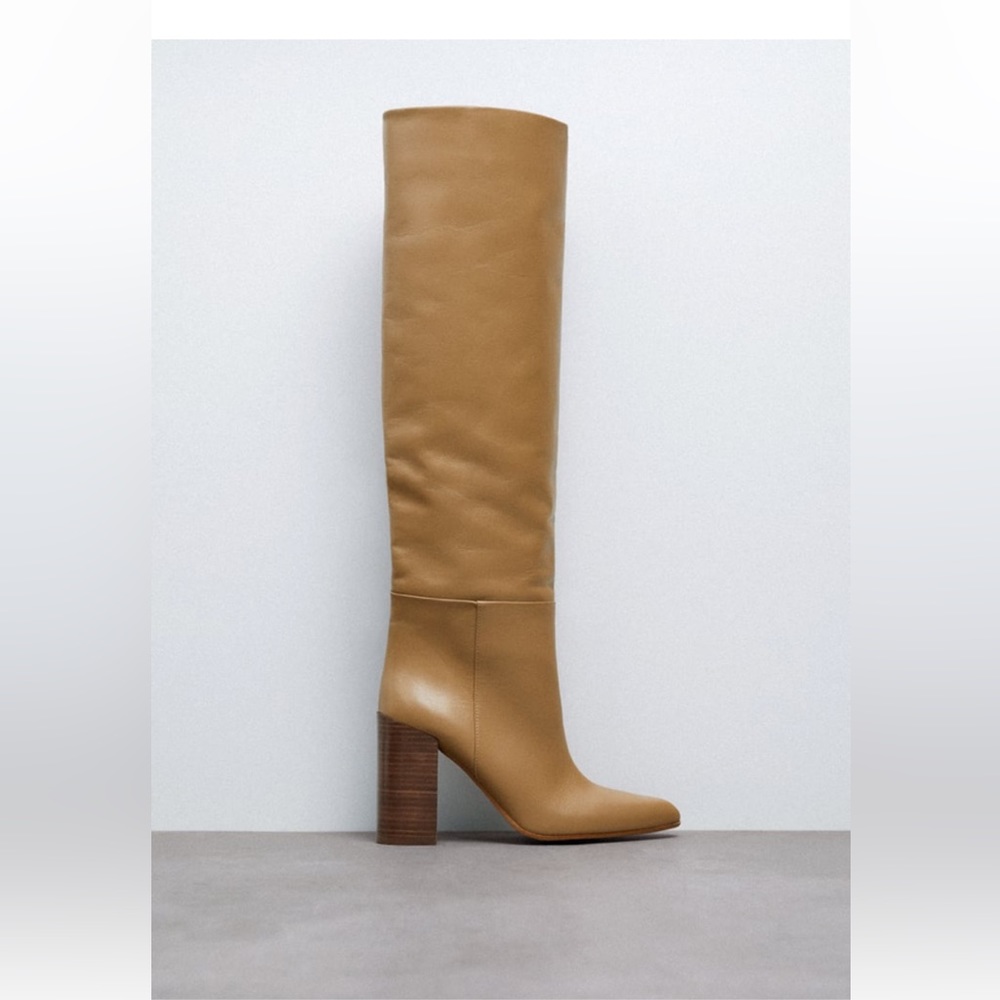 [SOLD] Zara leather knee high boots